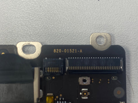 Apple Macbook A1932 Late 2018/2019 Logic Board i5 1.6gHz 16Gb RAM 256GB SSD 820-01521-A (661-09714) (MDM Locked)